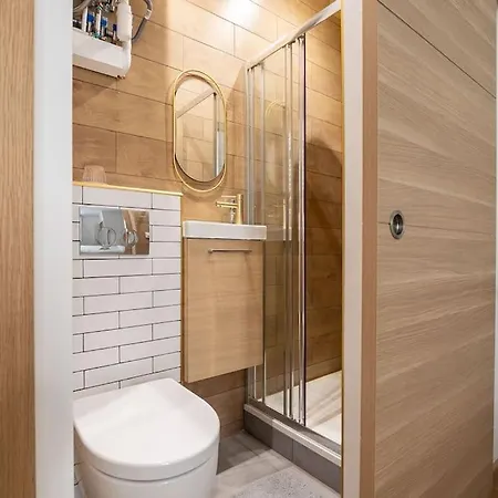 New Two Bedroom Two Bathroom 15 Near Eiffel With Air Conditioning Apartment Paris