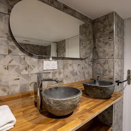 Apartamento New Two Bedroom Two Bathroom 15 Near Eiffel With Air Conditioning París