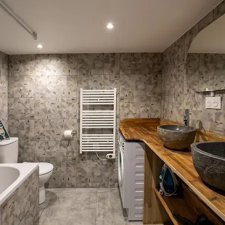 New 2 Br- 2 Bedroom In 15 Eiffel Clim Appartement