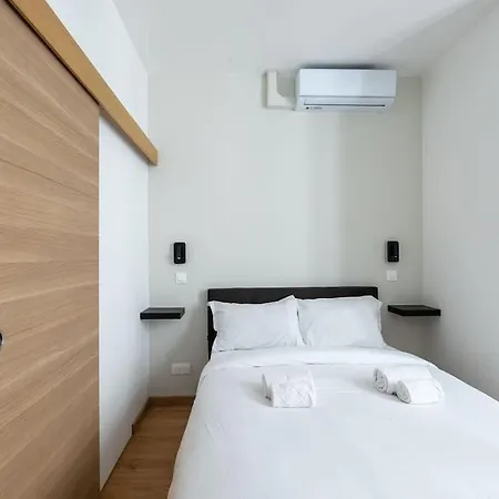 New Two Bedroom Two Bathroom 15 Near Eiffel With Air Conditioning * París